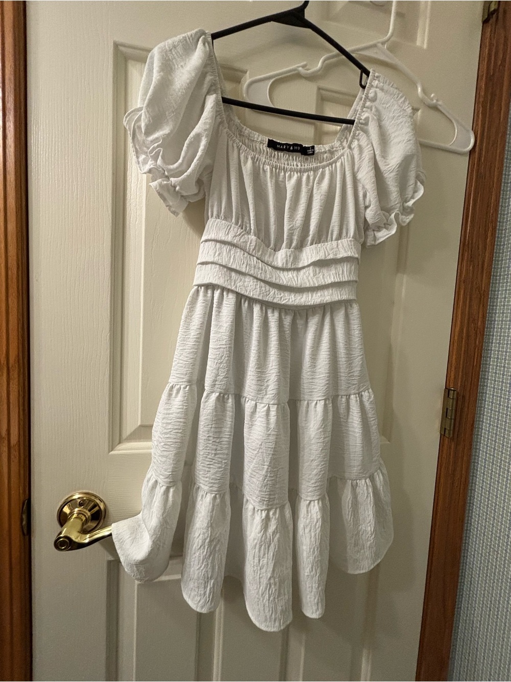 Mary & Mo White Tiered Girls' Skirt with Smocked Waistband